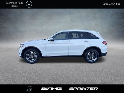 Certified 2022 Mercedes-Benz GLC 300 image 3