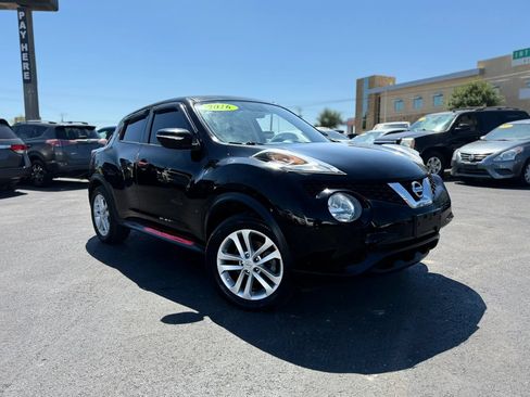 Used 2016 Nissan Juke S AWD/4WD image 2