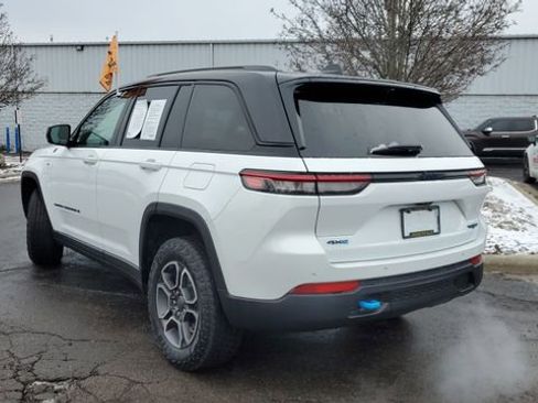 Certified 2022 Jeep Grand Cherokee Trailhawk w/ Advanced Protech Group II image 32