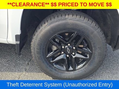 Certified 2025 Chevrolet Silverado 1500 Custom Trail Boss AWD/4WD image 35