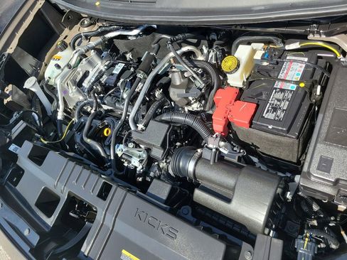 Certified 2025 Nissan Kicks S image 37