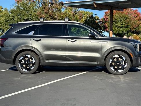 New 2026 Kia Sorento EX image 3