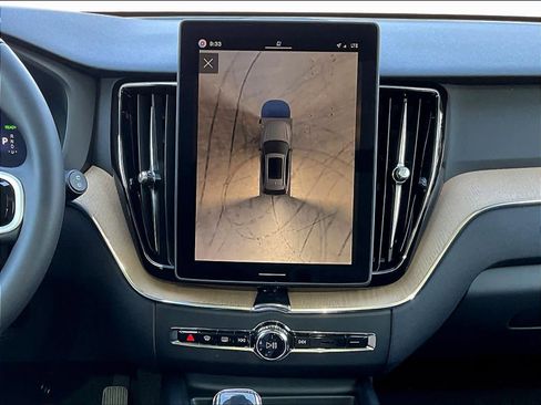 New 2026 Volvo XC60 T8 Plus w/ Climate Package image 9