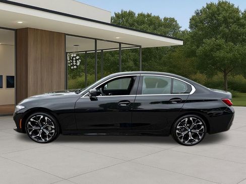 Used 2025 BMW 330i Sedan w/ Convenience Package RWD image 13