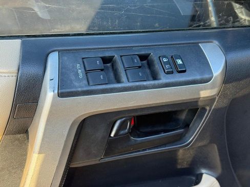 Used 2010 Toyota 4Runner SR5 image 19