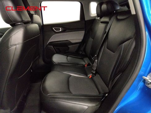 Used 2022 Jeep Compass Latitude w/ Convenience Group image 34