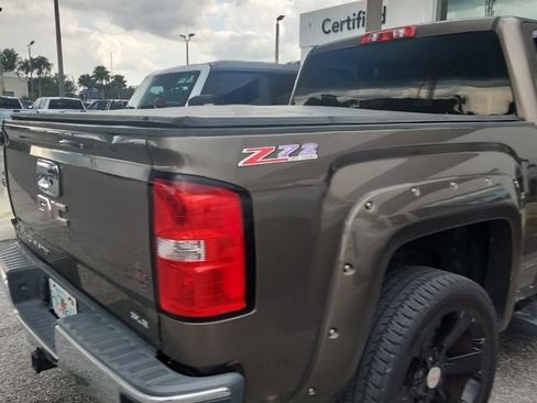 Used 2014 GMC Sierra 1500 SLE w/ SLE Value Package AWD/4WD image 3
