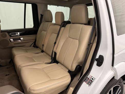 Used 2016 Land Rover LR4 HSE LUX AWD/4WD image 23