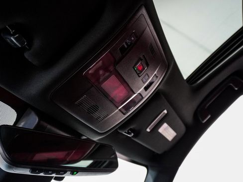 Used 2021 Lexus IS 350 F Sport image 31