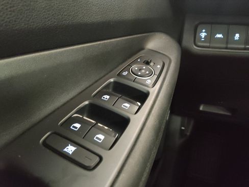 Used 2020 Hyundai Santa Fe SE FWD image 27