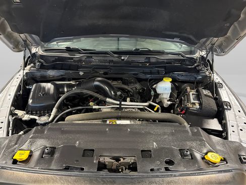 Used 2023 RAM 1500 Warlock AWD/4WD image 11