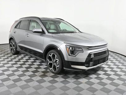 New 2025 Kia Niro EX Touring