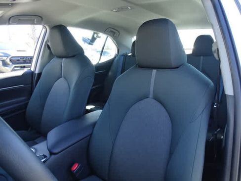 Used 2023 Toyota Camry LE w/ Convenience Package FWD image 18