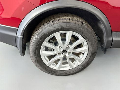 Used 2021 Nissan Rogue Sport S FWD image 32