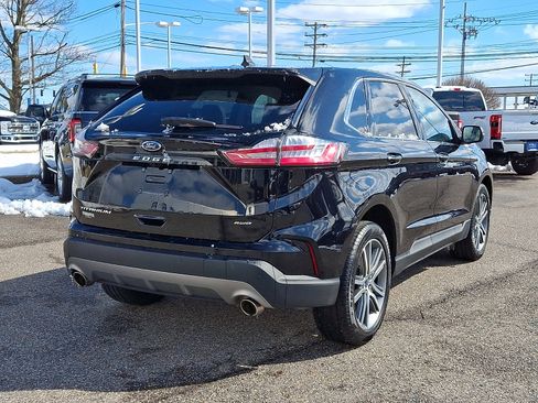 Used 2022 Ford Edge Titanium w/ Cargo Accessory Package image 10