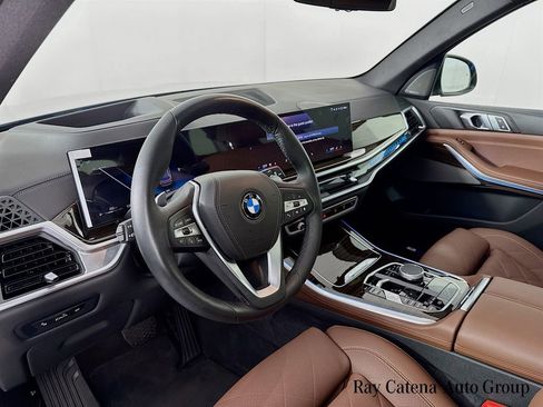 Used 2026 BMW X5 xDrive40i w/ Climate Comfort Package AWD/4WD image 9