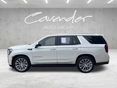 Used 2024 GMC Yukon Denali w/ Denali Reserve Package AWD/4WD image 16