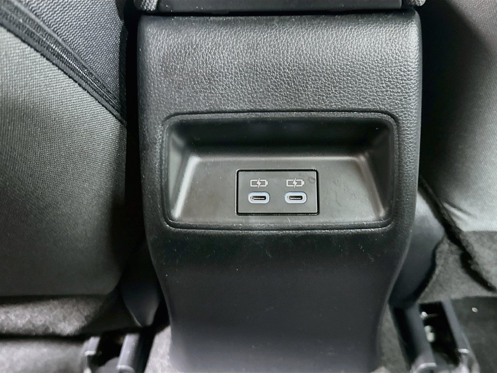 Used 2024 Toyota Corolla LE FWD image 28
