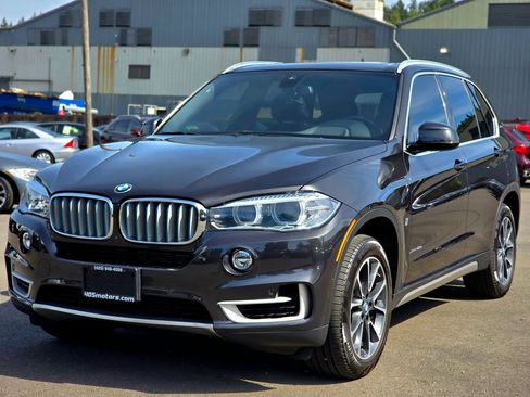 Used 2018 BMW X5 xDrive40e AWD/4WD image 5