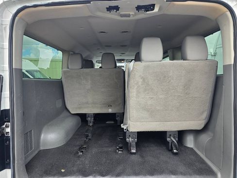 Used 2018 Nissan NV 3500 S RWD image 20