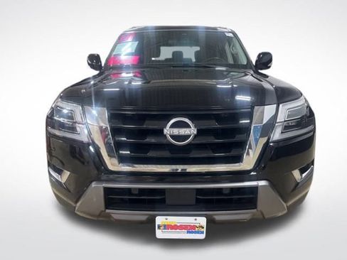 Used 2021 Nissan Armada SV w/ SV Appearance Package image 6