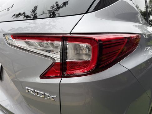 Used 2020 Acura RDX FWD w/ Technology Package image 12