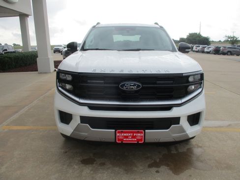 New 2026 Ford Expedition Platinum w/ Platinum Ultimate Package AWD/4WD image 14
