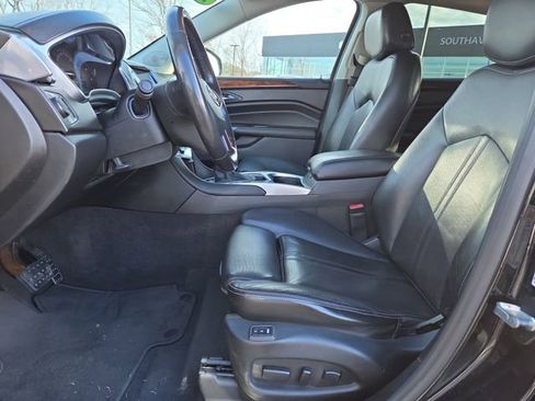 Used 2014 Cadillac SRX Luxury image 13