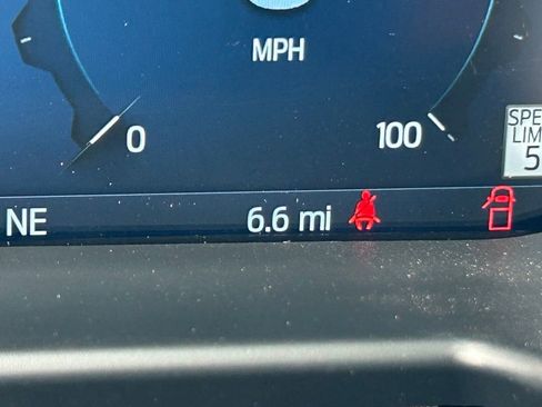 New 2026 Ford F250 Lariat w/ Black Appearance Package image 44