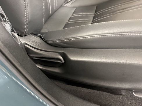 Certified 2023 Honda HR-V EX-L image 9