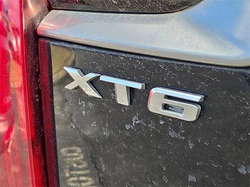 Used 2022 Cadillac XT6 Premium Luxury w/ Platinum Package image 10