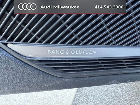 Used 2023 Audi A4 2.0T Premium Plus w/ Premium Plus Package AWD/4WD image 6