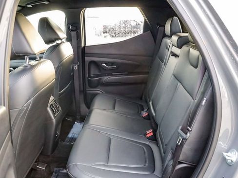 Used 2025 Hyundai Santa Cruz SEL image 22