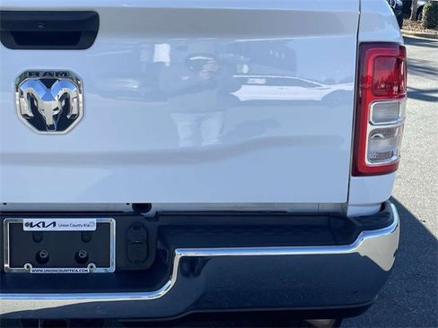 Used 2023 RAM 2500 Big Horn w/ Level 1 Equipment Group image 15