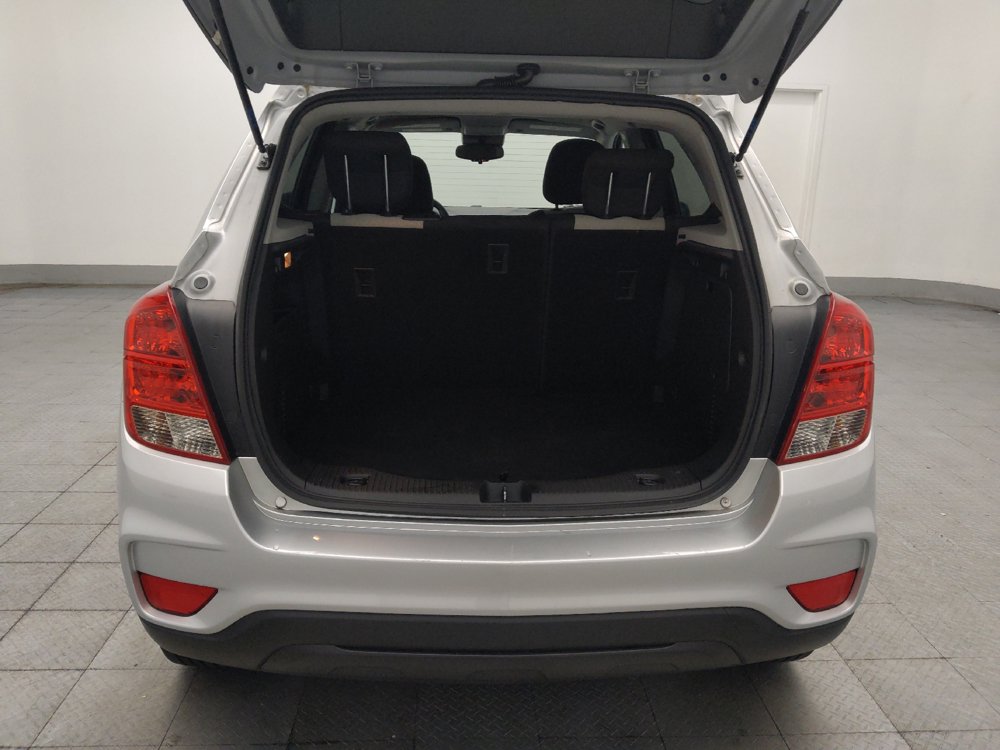 Used 2022 Chevrolet Trax LS w/ Tint and Cruise Package FWD image 29