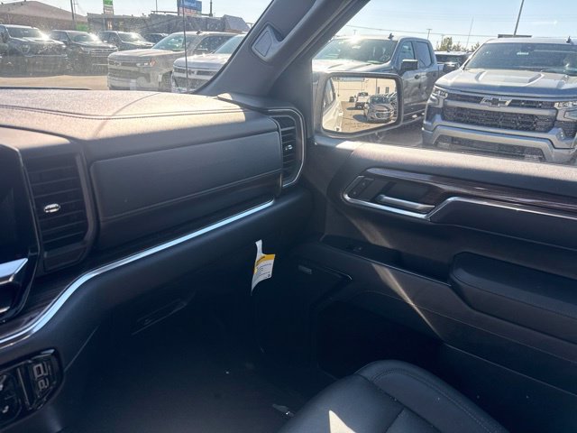 Used 2024 Chevrolet Silverado 1500 RST w/ Convenience Package II AWD/4WD image 19