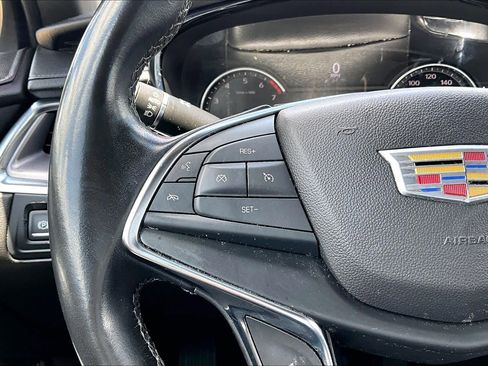 Used 2022 Cadillac XT5 Luxury FWD image 22