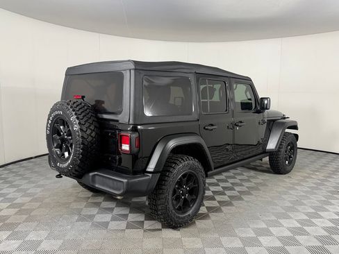 Used 2022 Jeep Wrangler Unlimited Sport AWD/4WD image 8