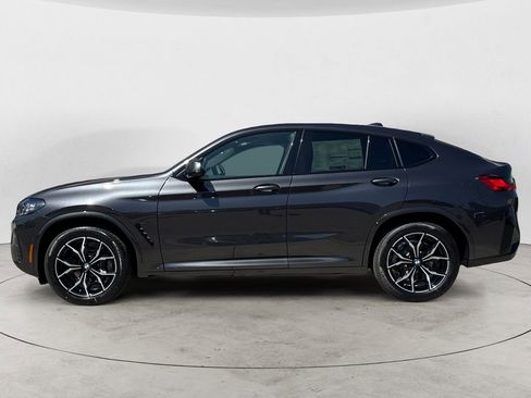 Used 2025 BMW X4 xDrive30i w/ Premium Package AWD/4WD image 4