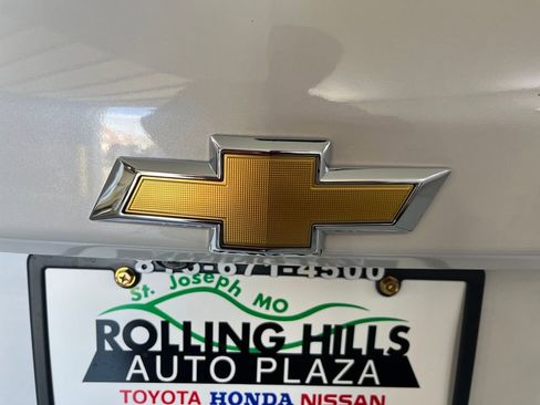 Used 2023 Chevrolet Equinox Premier AWD/4WD image 47