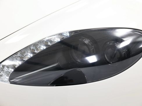 Used 2016 Aston Martin V8 Vantage GT RWD image 76