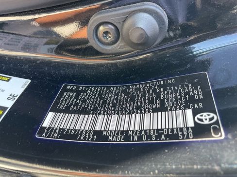 Used 2024 Toyota Corolla LE image 7