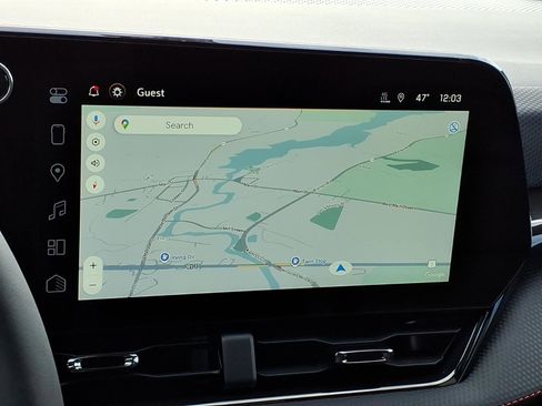 New 2026 Chevrolet Equinox RS w/ LPO, Floor Liner Package image 22