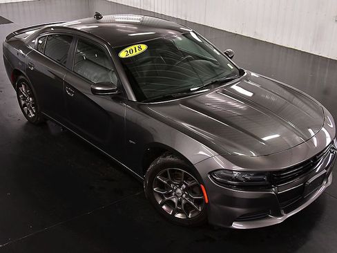 Used 2018 Dodge Charger GT AWD/4WD image 11