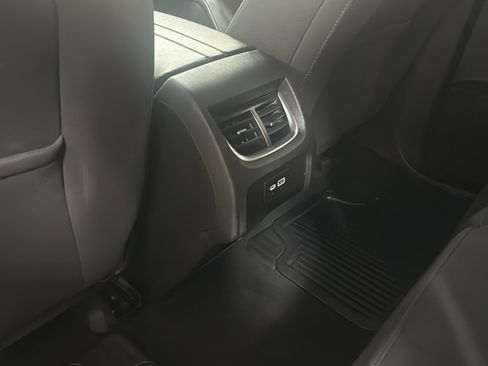 Used 2021 Chevrolet Blazer LT FWD image 22
