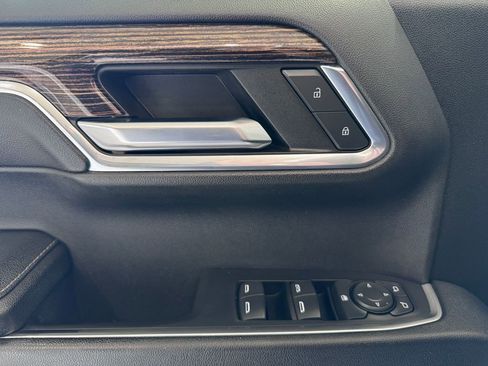 Certified 2023 GMC Sierra 1500 Elevation image 18