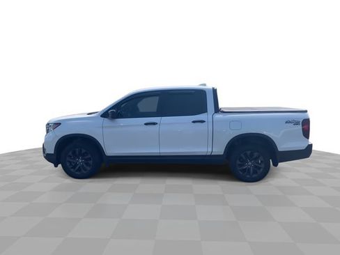 Used 2023 Honda Ridgeline Sport image 5