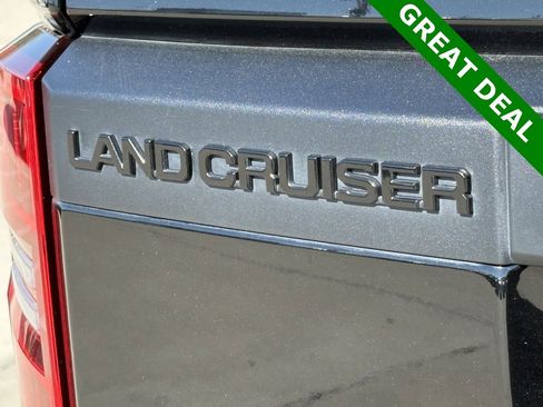 Used 2024 Toyota Land Cruiser image 10