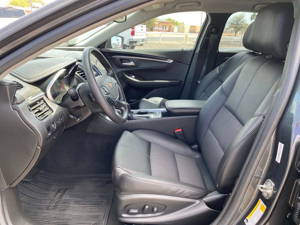 Used 2019 Chevrolet Impala LT w/ LT Convenience Package FWD image 23