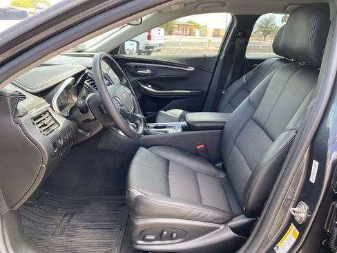 Used 2019 Chevrolet Impala LT w/ LT Convenience Package FWD image 23